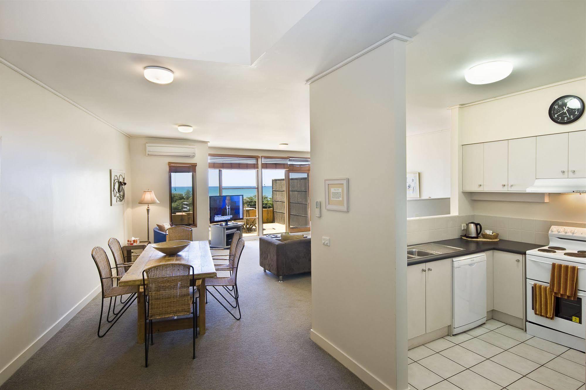 Lornebeach Apartments Exterior foto